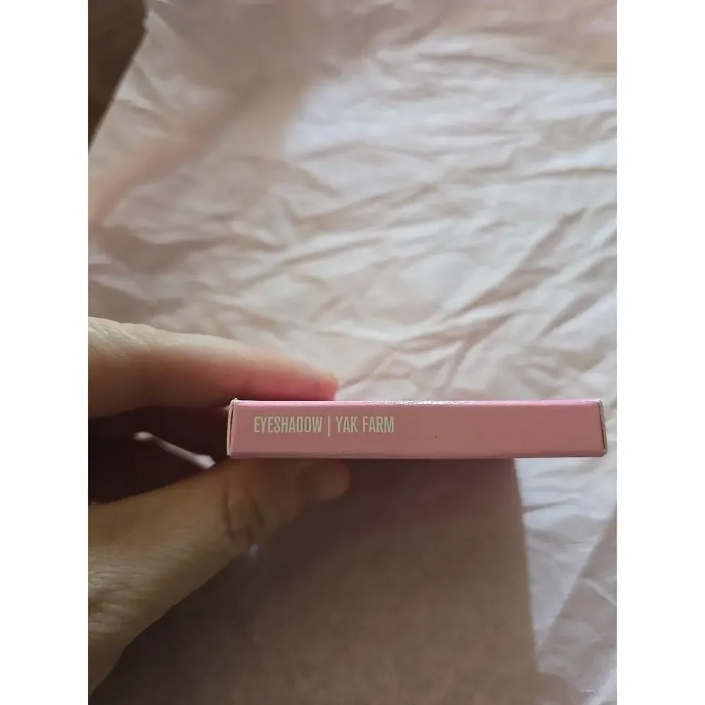 Jeffree Star Cosmetics Eyeshadow Single Yak‎ Farm